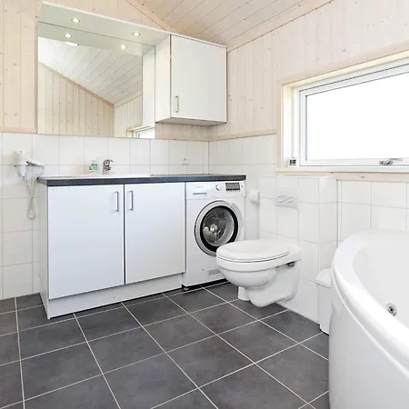 Splendid With View *